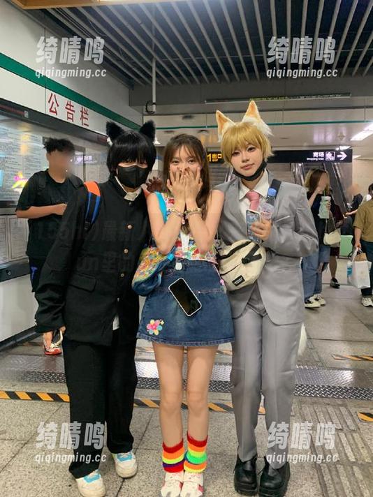 155hl 最新八卦消息又来了,155hl.fun里的瓜越来越离谱了吧?