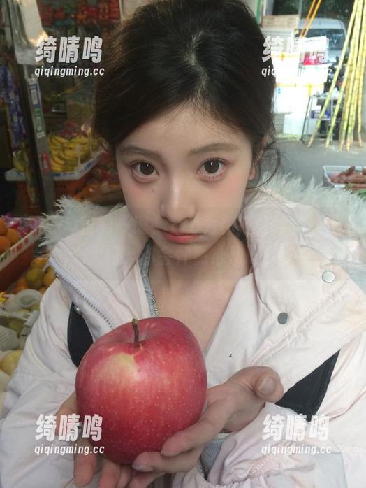 仅需一键，17c为你打开黑料资源大门，你会怦然心动吗？