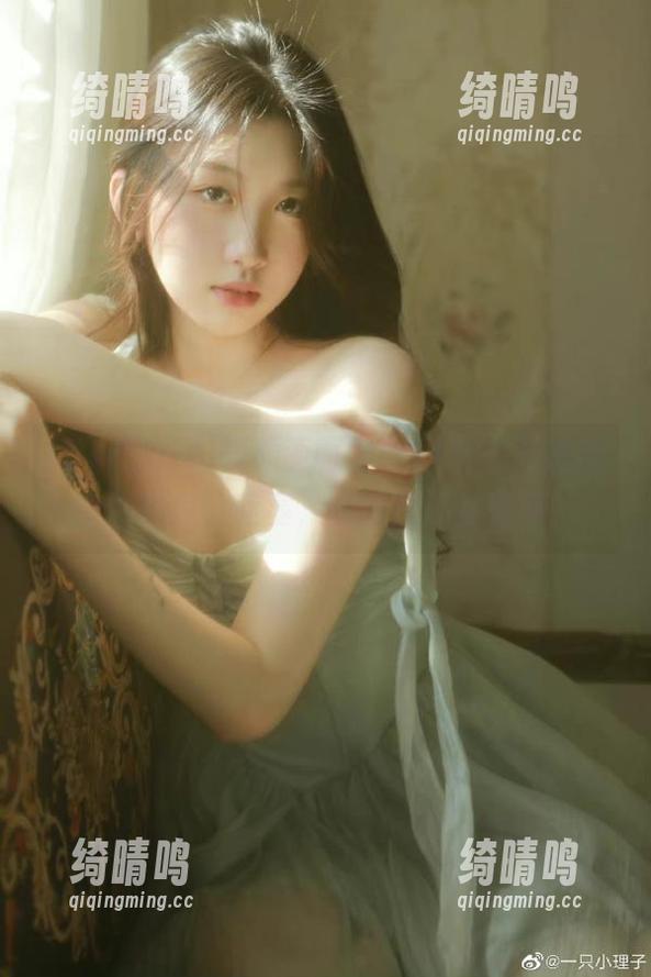 51吃瓜网 视频画面里,51吃瓜网放出今天的瓜,哇塞,吃的我心乱如麻!