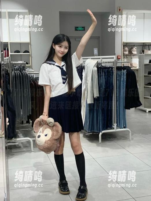 718娱乐 这不是小吃,这是718娱乐的瓜,点进来链接快乐新高度!