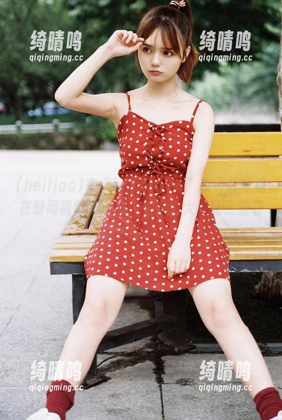 heiliao 在“heiliao.su”首页我就像在时间缝隙里迷路,信息量大到让我脑袋都大了。