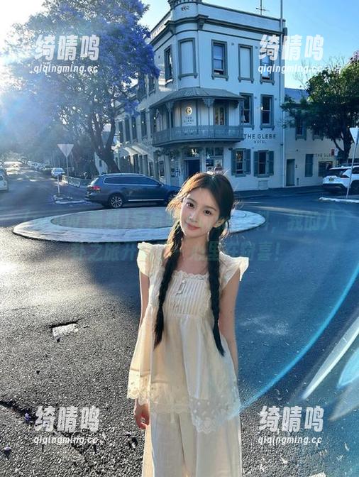 导航到www.黑料，我的八卦之旅开始了～心里在窃喜！