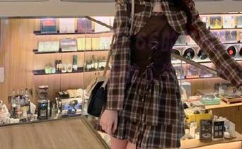 不打烊166的吃瓜网app，从下午看到晚上，我的人生为何这么戏剧？