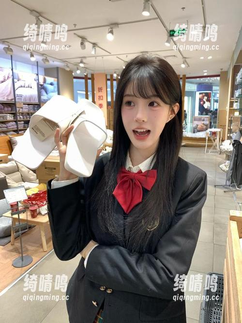 五一吃瓜 无法想象!五一吃瓜网站上黑料比狗屎还多