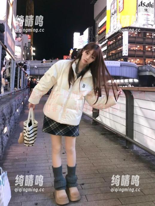 五一吃瓜等你来下载，今天的瓜热闹非凡，不要被扫到哟！