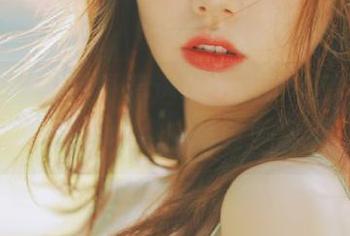 冲哥精选苹果版VIP账号：看八卦、吃点心，真美滋滋