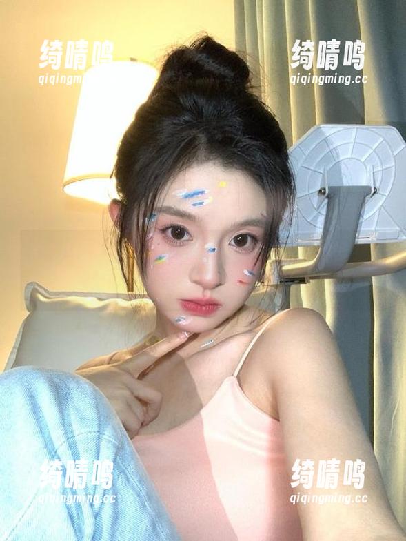 吃瓜网最新爆料，疯狂瓜田里的大瓜图鉴，感情真是复杂！