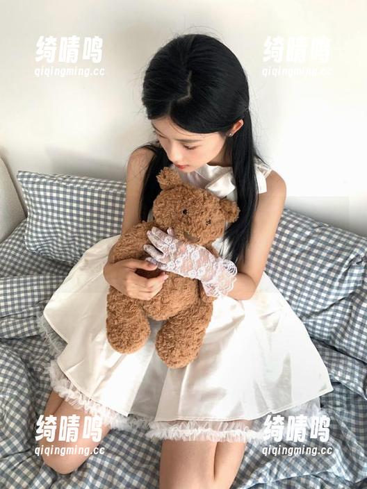 吃瓜网t7wcc苹果版：经历了多少荒唐的传闻，究竟哪个更吸引我的目光？