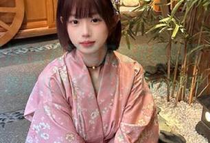 这会儿就想沉浸在吃瓜网，视频特效和八卦同样让人刮目相看