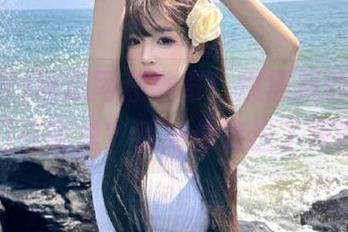 吃瓜网超神奇！爆黑料的瞬间，入口在哪里？我好像掉进了深渊…