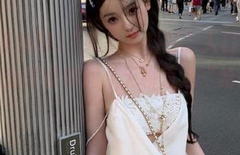 “吃瓜黑料网”入口开启，炫酷八卦带你瞬间从无聊直达“哈哈哈”！