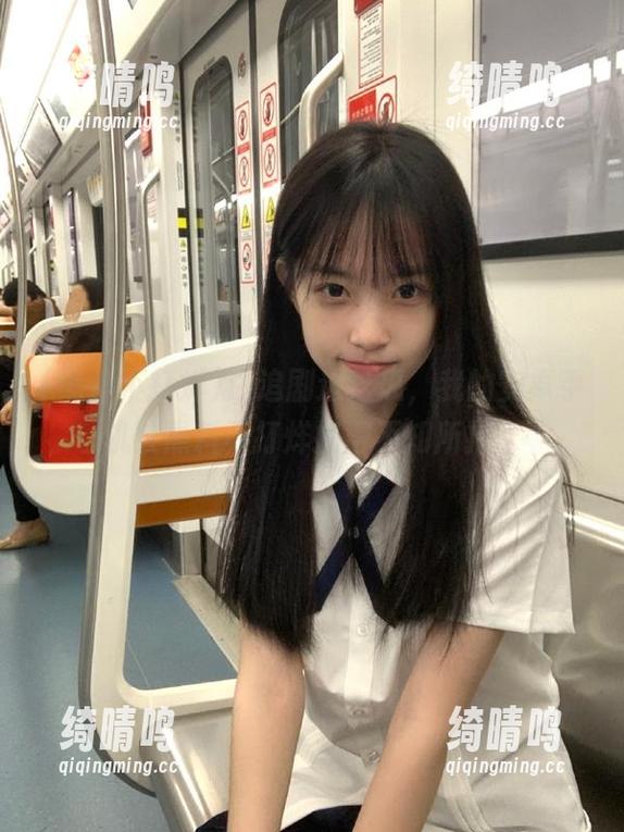 边追剧边吃瓜，我的安卓手机被黑料不打烊搞得不知所措。