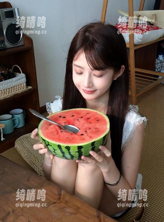 万里长征黑料不打烊app亮了！教你如何从入口苹果中获取启示，真是不平凡的仙果！