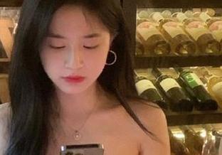 天呐，这个“zztt49.ccm黑料不打烊”的分享，该不会又是哪个小剧场吧？