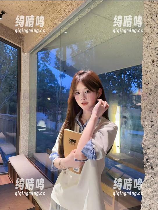 黑料冲哥 说说我看到的,分享黑料冲哥的域名界面,真心有些扎眼啊。