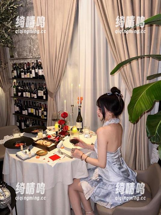 黑料在线吃瓜 “黑料在线吃瓜”网址让我怀疑人生,朋友关系也变得格外微妙呢…