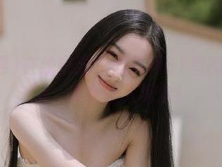 在线漫游：黑料网51里的花边新闻，真是让人莞尔！