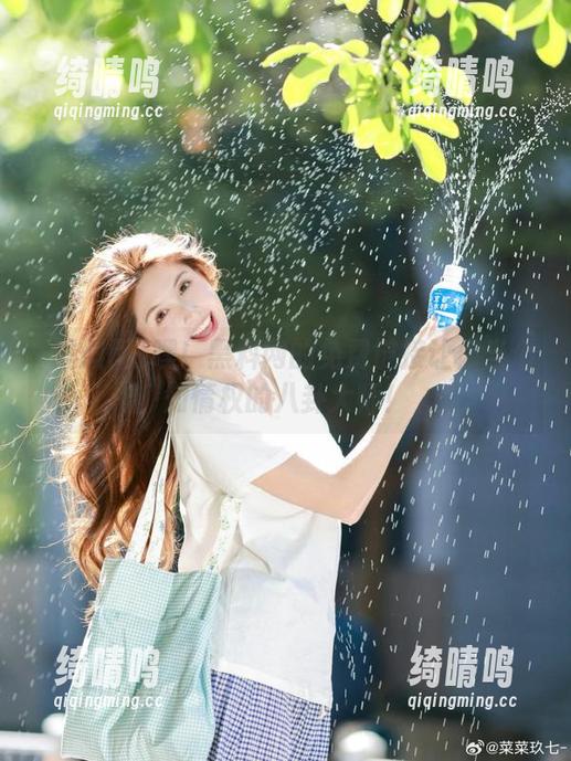 黑料网 嘿!黑料网的免费链接让你当个知情权的八卦大师!