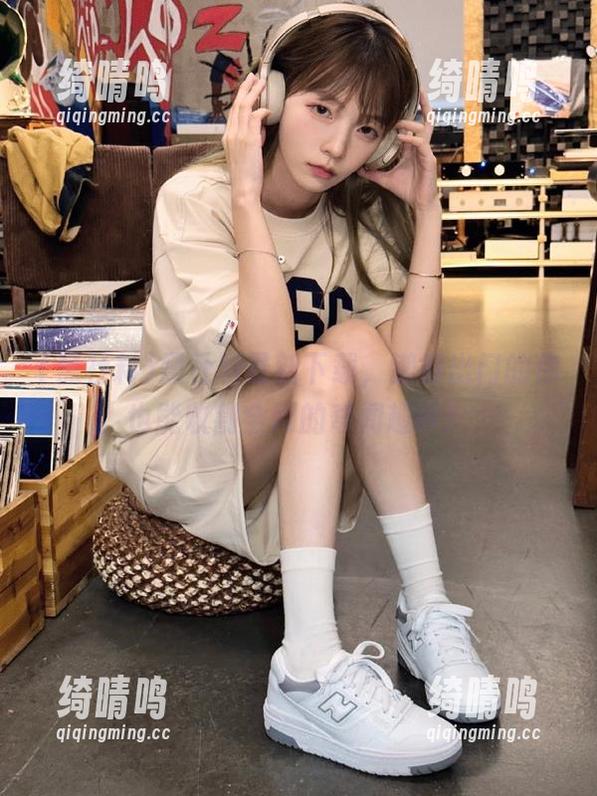黑社料 黑社料最新下载,懒得出门的你也能收割全网的奇闻趣事!